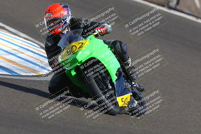 media/Oct-12-2025-CRA (Sun) [[e621380112]]/Races/Race 10/